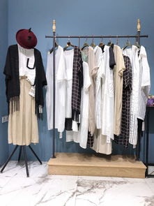 韩菲斯品牌折扣工厂店 正品尾单女装低价批发，助力服装服饰创业